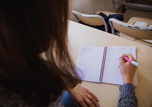 Özel Türkçe Dersi ile Birebir Eğitim Fırsatı