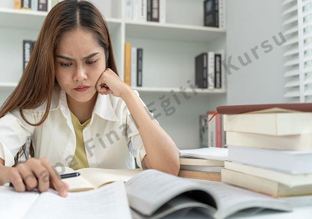 Derslerde Dikkat Dağınıklığını Önlemenin Yolları